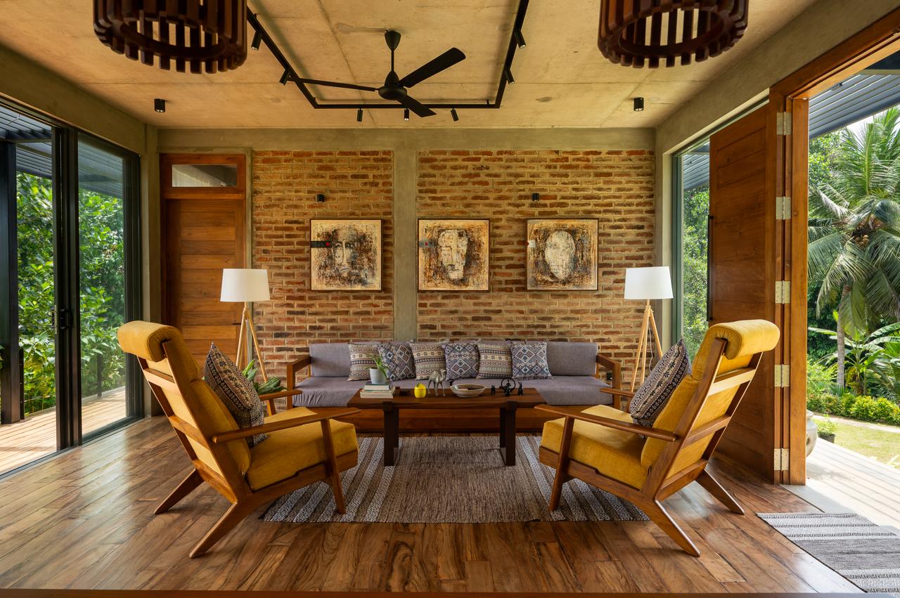 About Vithanage Construction